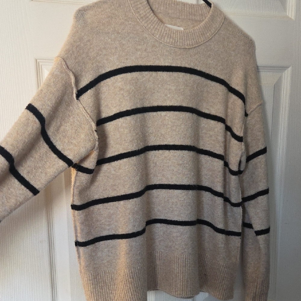 aerie Cream and Black Striped Crewneck Sweater - Picture 3 of 3